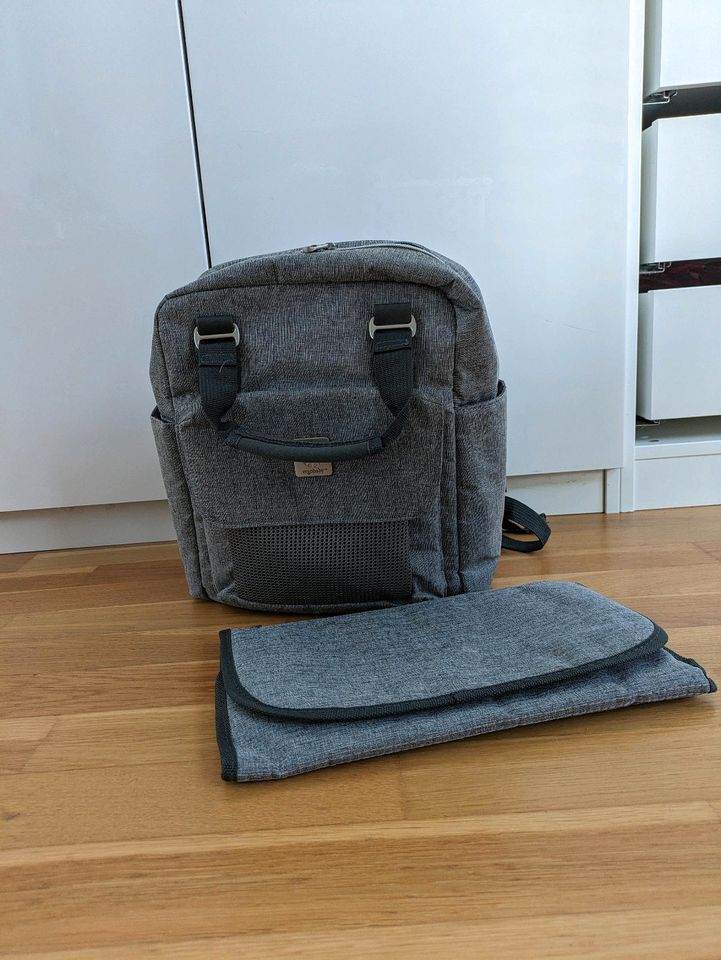 Ergobaby Wickelrucksack in Hamburg