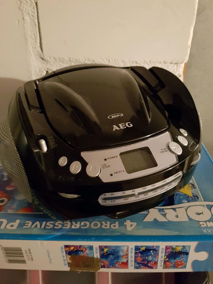 AEG MP3 CD Player Radio ( Defekt , Klein Defekt , kein Sound ) in Dortmund