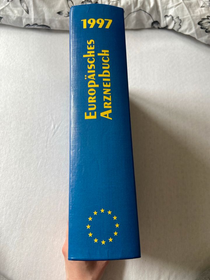 Europäisches Arzneibuch 1997 in Wirges  