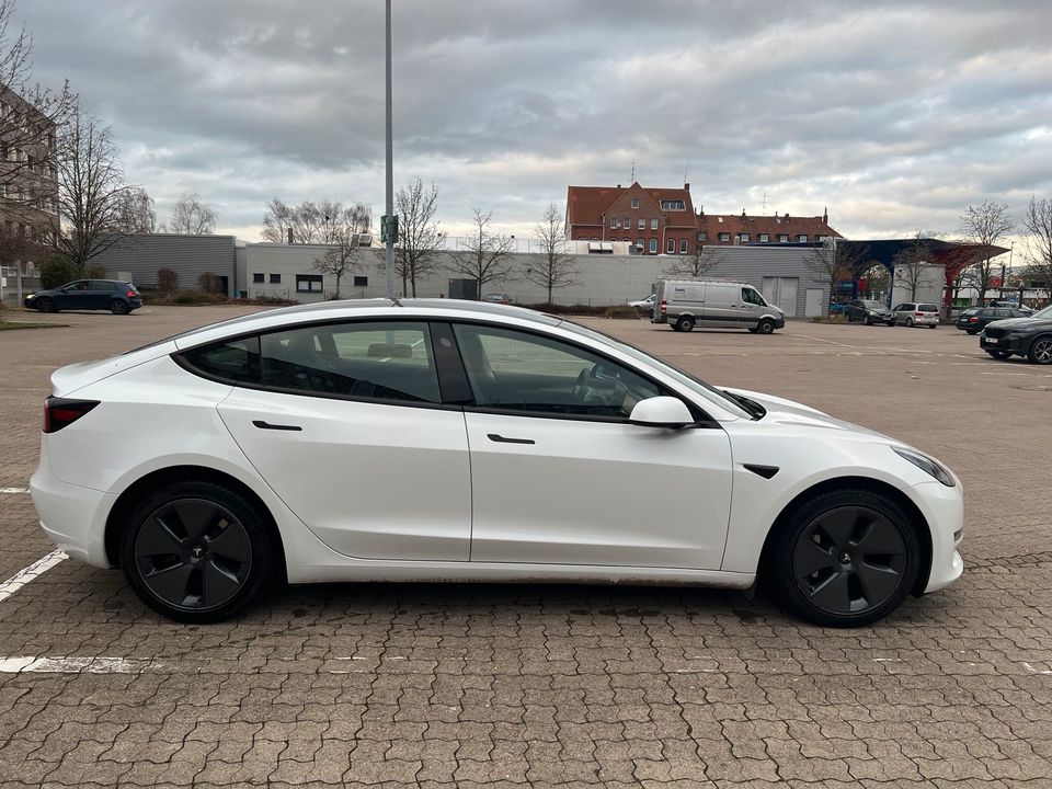 Tesla Model 3 LR Long Range AWD Dual Motor 11/2021 1.HD in Hannover