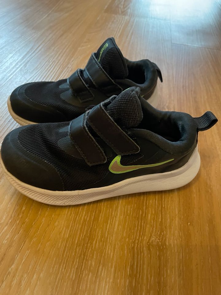 Nike sneaker Gr. 27 in Brandenburg an der Havel