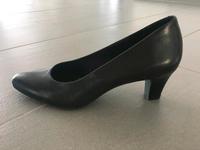 Pumps in schwarz von Venturini in Größe 40 *NEU* Niedersachsen - Niemetal Vorschau