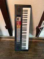 Piano Yamaha PSR F50 Bremen-Mitte - Bremen Altstadt Vorschau
