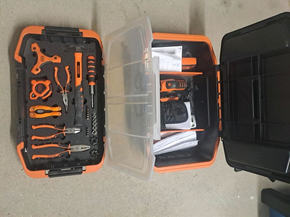 Verkaufe Black & Decker Tool Kit Box in Schwarzenbek