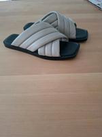 Sandale in Gr 41 in Beige mit schwarzer Sohle Niedersachsen - Oldenburg Vorschau