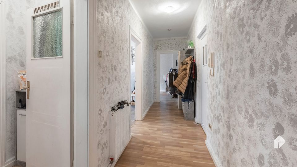 Lichtdurchflutete 2-Zimmer-Wohnung mit Südbalkon, Tageslichtbad und gepflegter Ausstattung in Mannheim