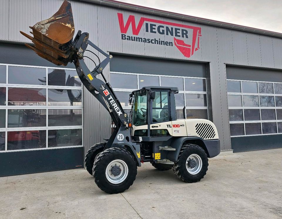 *TEREX TL100* (INKL MWST) 6to Radlader Hoflader Lader Schaufel Palettengabel ähnl. Yanmar V100 V120 V80 Schaeff SKL844 SKL854 SKL834 in Wettringen