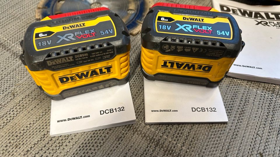 DeWALT DCS690 Akku-Trennschleifer FlexVolt 54V mit Zubehör in Bad Elster