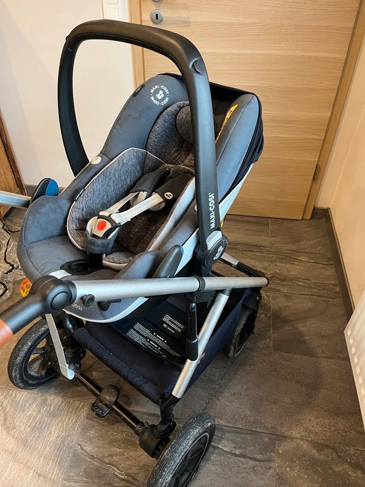 Kinderwagen Mon Nuova Air Komplettset + Babyschale von Maxi Cosi in Dortmund