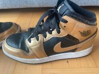Nike Air Jordan 1  Mid Gold metallic  Gr. 36 Wandsbek - Hamburg Sasel Vorschau