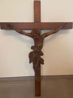 Holzkreuz aus Eiche m. Jesusfigur -handgeschnitzt- über 40 Jahre Bayern - Hettstadt Vorschau