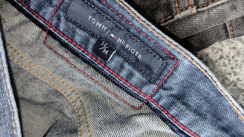 Hilfiger Denim Herren Jeans 33/34 32/34 in Salzgitter