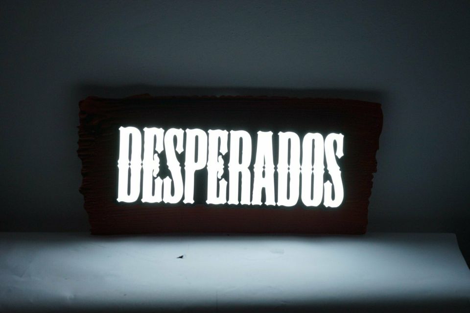 Desperados Bier Leuchtreklame LED Schild Tafel Wand Licht rot Bar in Pforzheim