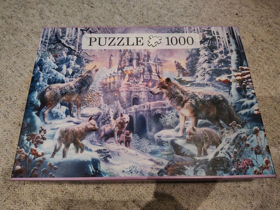 Puzzle Arctic Wolves Fantasy Arktische Wölfe 1000 Winter Schloss in Halle