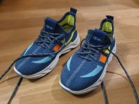 Sportschuhe Turnschuhe Jungen Größe 33 Tec One Sachsen-Anhalt - Halle Vorschau