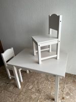Ikea Kindertisch & 2 passende Stühle in weiß SUNDVIK sehr stabil Bielefeld - Schildesche Vorschau