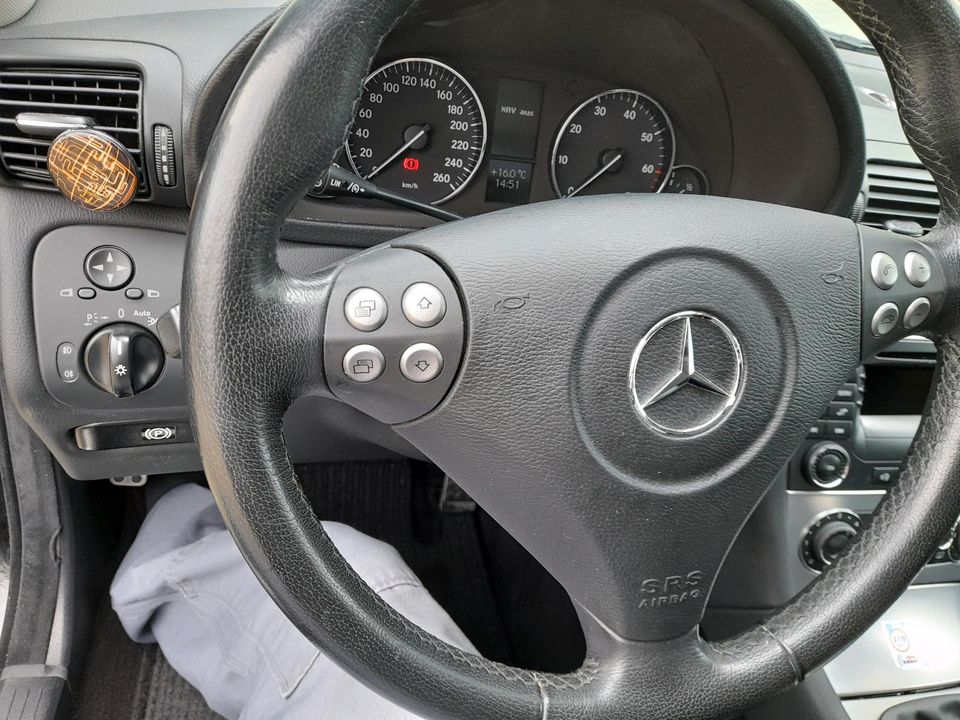 Mercedes Benz C 230 Kompressor T Modell Advantgarde in Schierling