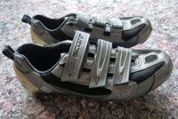 Rennradschuh Fahrradschuhe Gravel Scott mit neuen Cleats Gr. 43 Hessen - Taunusstein Vorschau