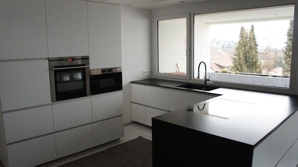 6 Zimmer 205m² Penthouse-TRAUM-Wohnung mit Weitblick + 4 Bäder in Esslingen