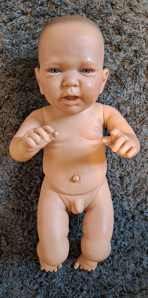 Baby Jungs Puppe Größe ca. 55 cm in Chemnitz