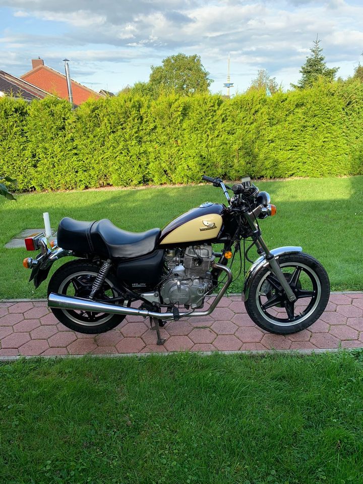 Honda CM400T in Bremerhaven