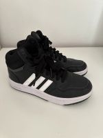 Adidas Turnschuhe München - Schwabing-West Vorschau