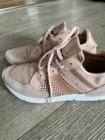 Tommy Hilfiger Damensneaker Größe 30 rose Niedersachsen - Oyten Vorschau