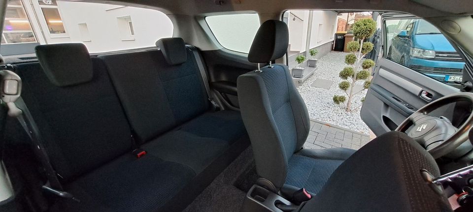 Suzuki Swift 1.3 Comfort Gepflegt Wenig Km TÜV NEU in Niestetal