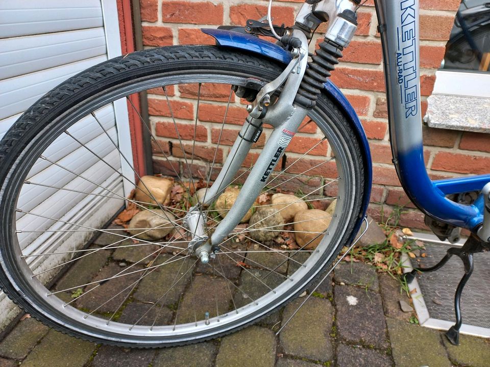 Kettler Fahrrad reparaturbedürftig in Duisburg