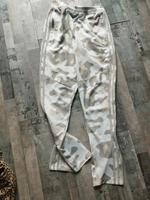 Adidas Sporthose Gr. S Tarnmuster Retro Nordrhein-Westfalen - Werdohl Vorschau