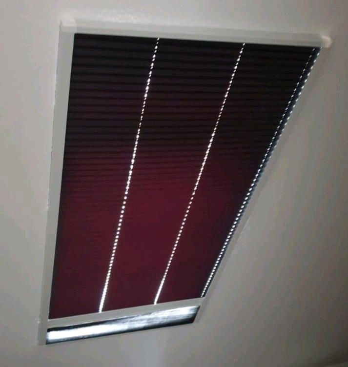 Sonnenschutz Insektenschutz Dachfenster Plissee Verdunkelung in Stolpen
