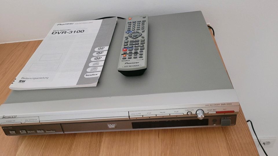 Pioneer DVD Player dvr -3100 in Westhofen