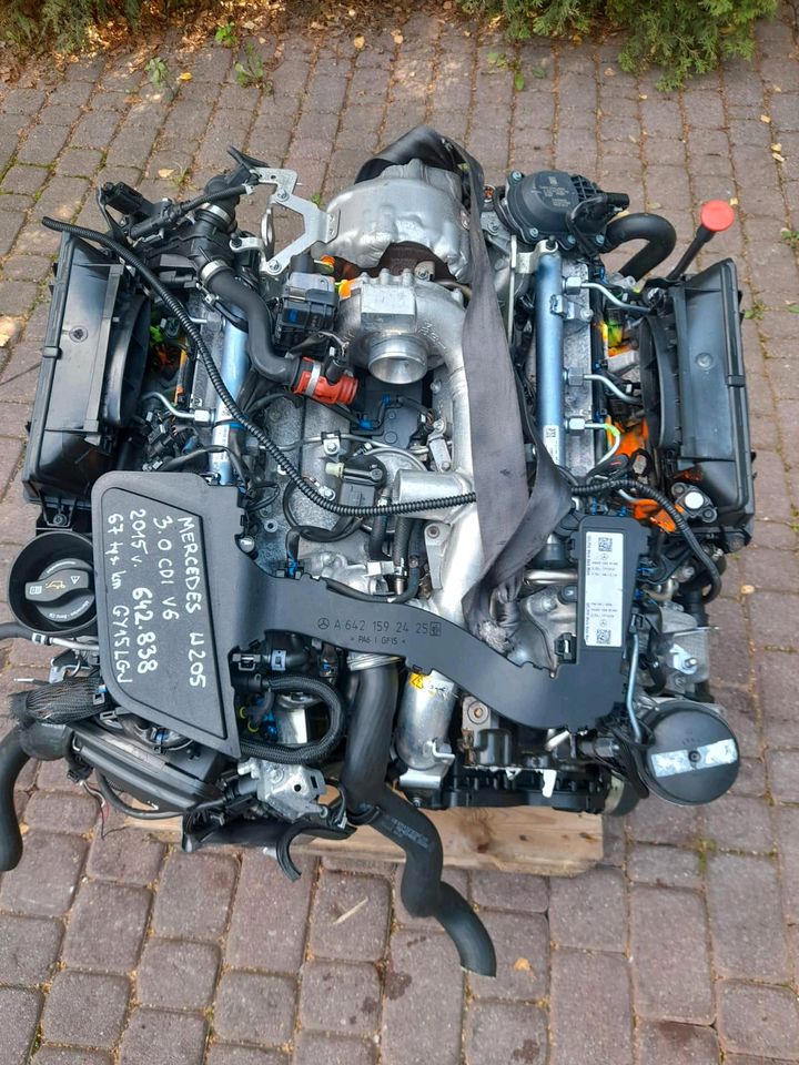 MERCEDES W207 W212 W213 350 CDI 642.838 642.853 MOTOR KOMPLETT in Hennigsdorf