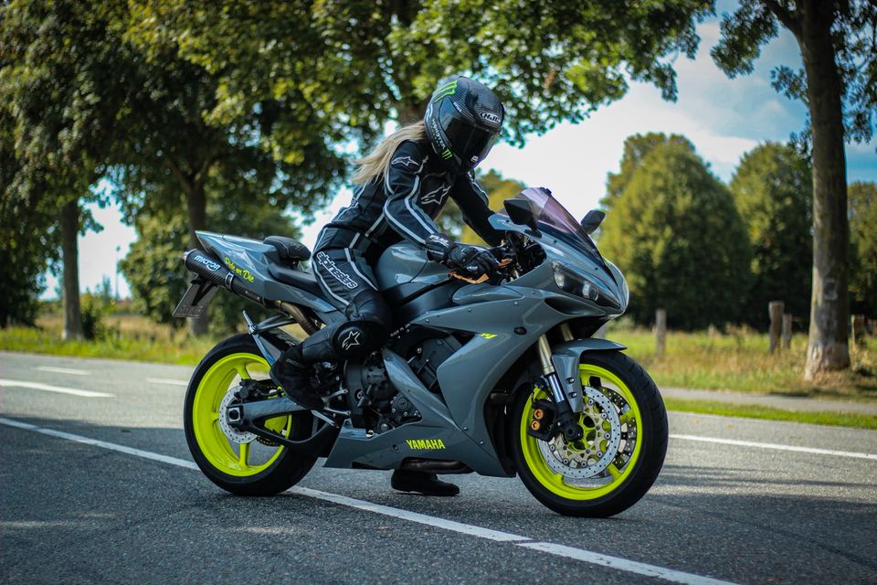 Yamaha R1 -  Rn12 in Duisburg