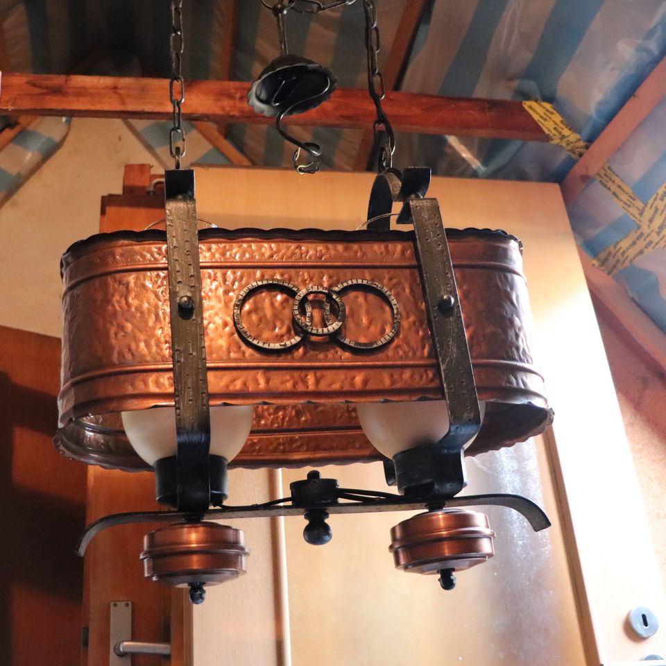 Antike vintage Hängelampe Deckenlampe selten, Fundstück rustikal in Siegen
