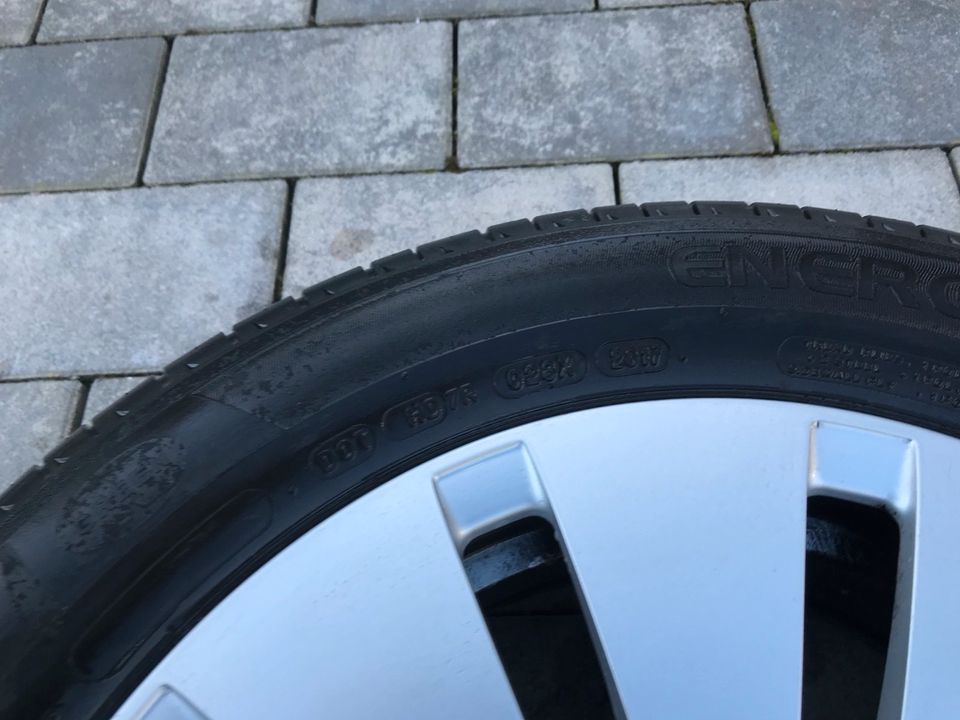 Original Mercedes-Benz Sommerräder 205/60R16 92V Michelin Reifen in Stadtprozelten