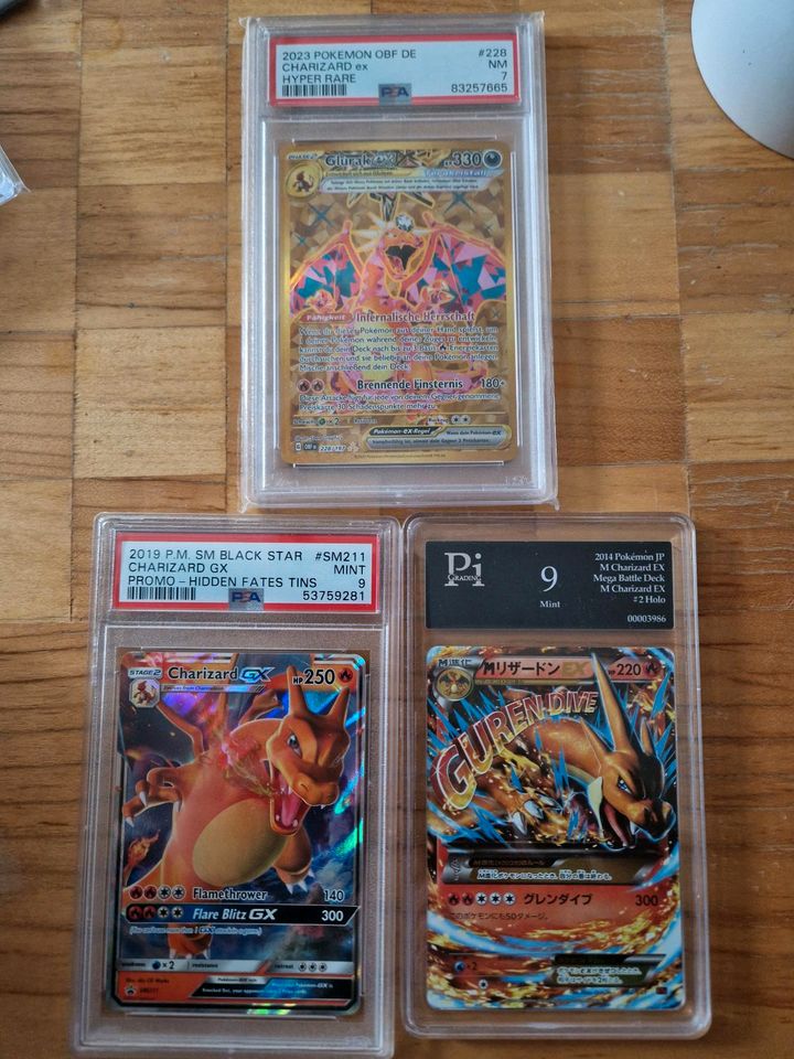 3x Glurak gegradet, Pokemon TCG in Bamberg