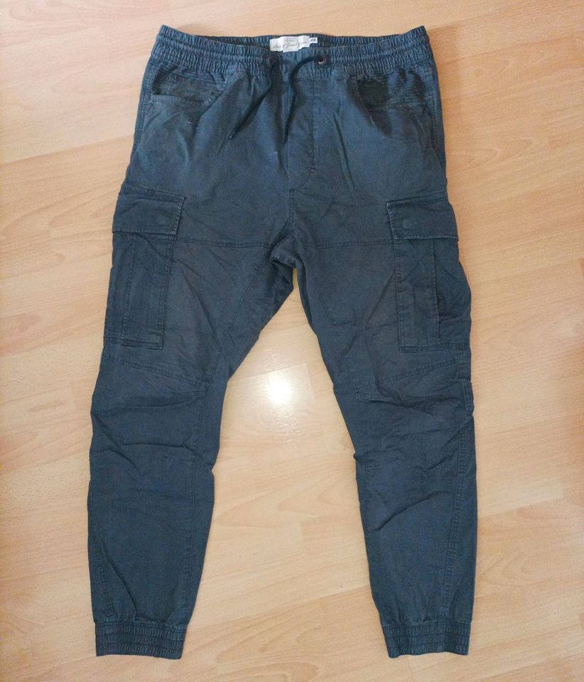 Herren Hose Gr.L H&M in Breidenbach (bei Biedenkopf)