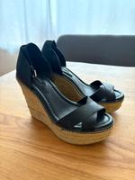 Schwarze Leder Wedges Düsseldorf - Benrath Vorschau