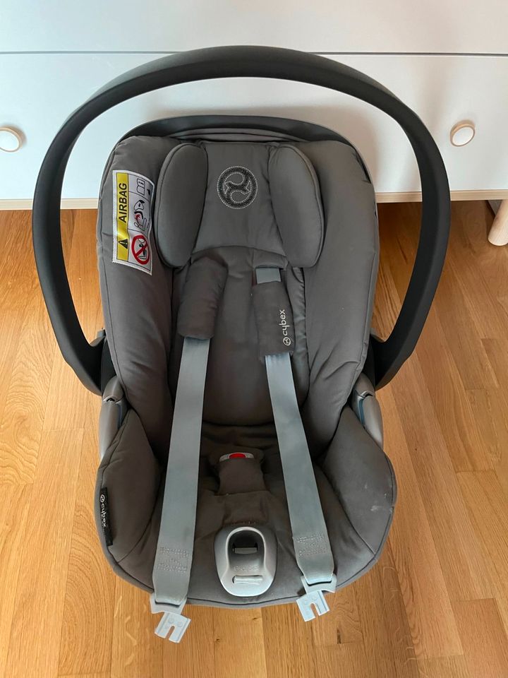 Autositz Cybex Platinum Cloud Z i-Size TOP ZUSTAND in München