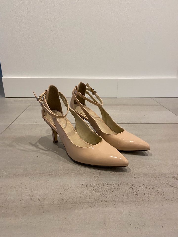 Pier One Pumps High Heels mit Riemchen Lack 37 in Werl