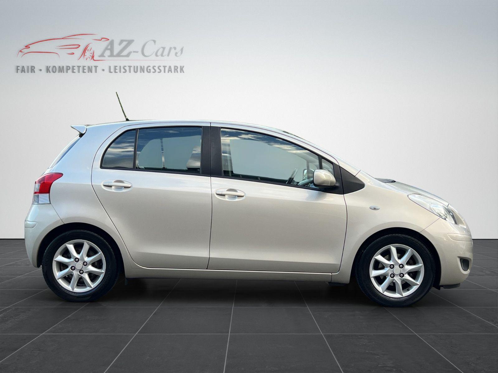 Abbildung des Autos Daihatsu Charade&#x2F;To…