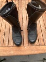 Damen Motorradstiefel BMW Gr 7,5 Nordrhein-Westfalen - Wermelskirchen Vorschau
