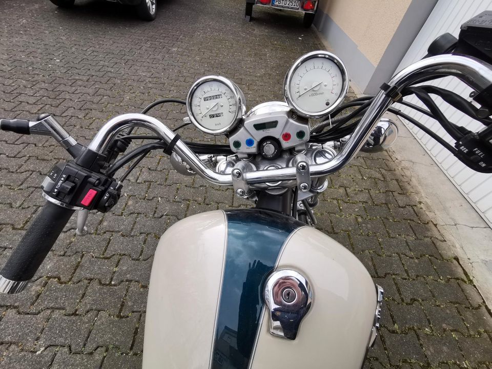 Yamaha Virago, Chopper, Motorrad, neuwertig, nur 9.000 km in Paderborn