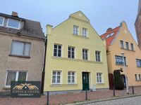 Reserviert - Historisches Haus mit modernem Ertrag: Vermietetes Mehrfamilienhaus mit 5 Wohneinheiten Nordvorpommern - Landkreis - Barth Vorschau