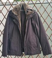 S.Oliver Winterjacke dunkelbraun Gr.38 Frankfurt am Main - Nieder-Eschbach Vorschau