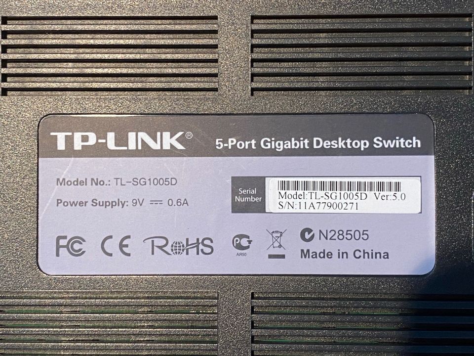 TP-Link TL-SG1005D Gigabit Ethernet Switch in Duisburg
