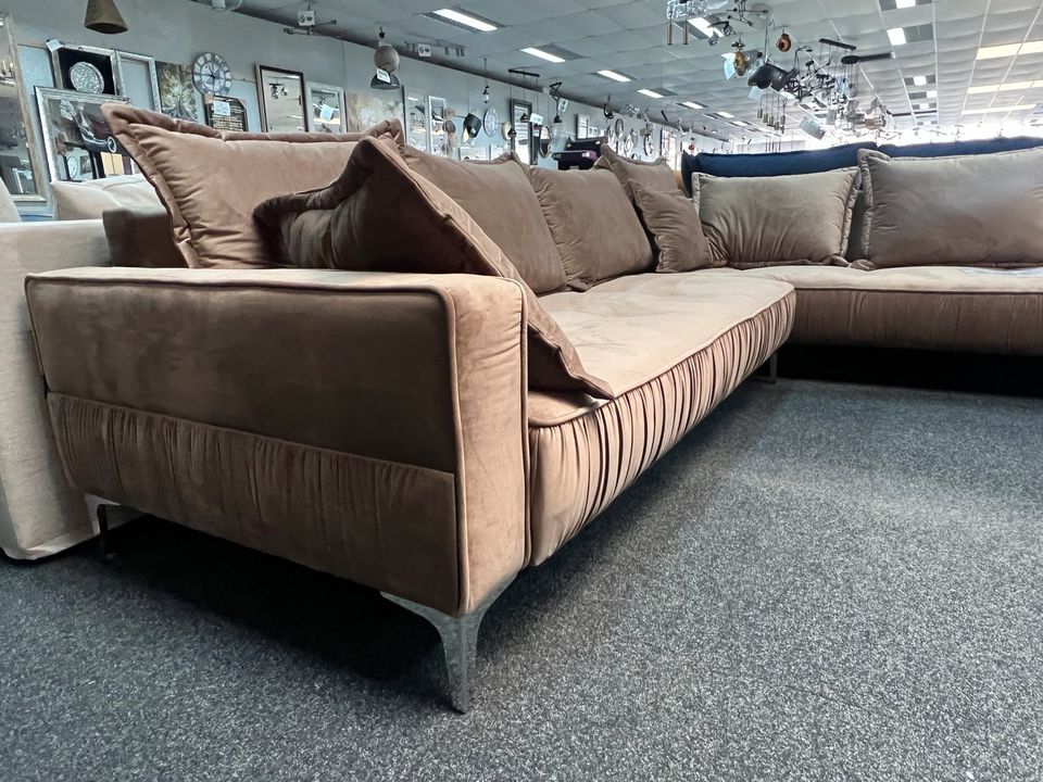 Ecksofa Samt Sofa Couch Design Möbel UVP 2099€ in Alsfeld