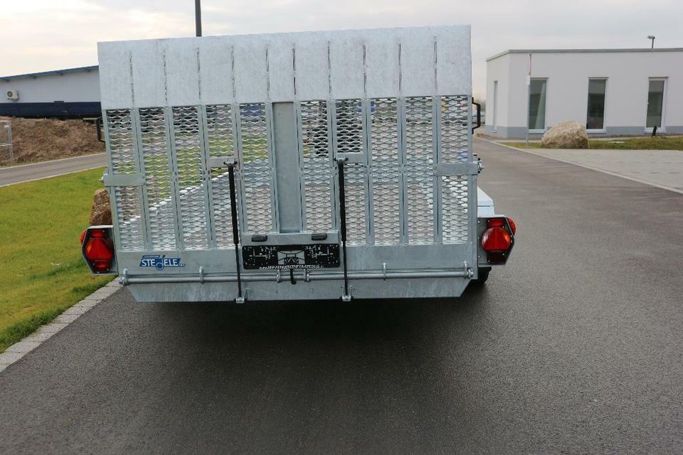 Humbaur Anhänger Tandem Absenk Maschinentransporter Senko 303016 in Woerth an der Donau