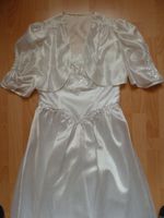 Brautkleid Hochzeitskleid weiß m. Bolero u. Täschchen weiß Gr. 40 Nordrhein-Westfalen - Rommerskirchen Vorschau